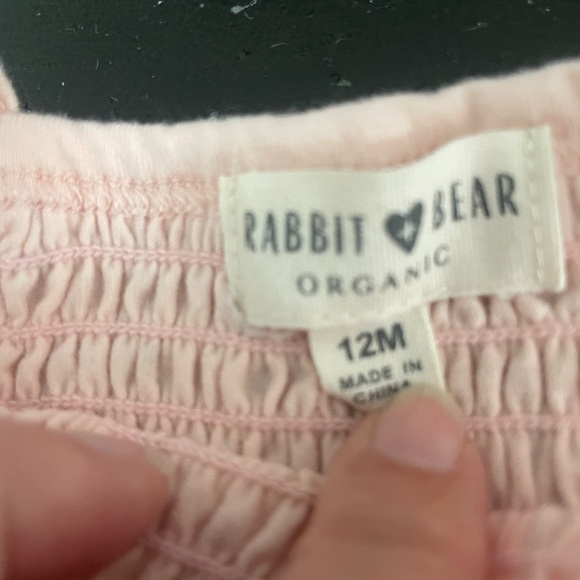 Adorable Baby Clothing Set in Pink and White - Picture 9 of 9